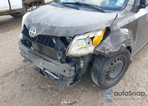 2011 Toyota Scion Xd z USA, uszkodzony, nr VIN JTKKU4B47B1009790